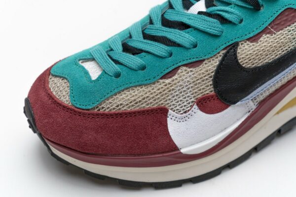 CI9928-301 Sacai x Nike Pegasua Vaporfly Villain Red Yellow Green - Image 14